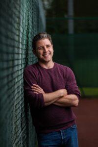 テニス肘を改善するためのフォームとは？